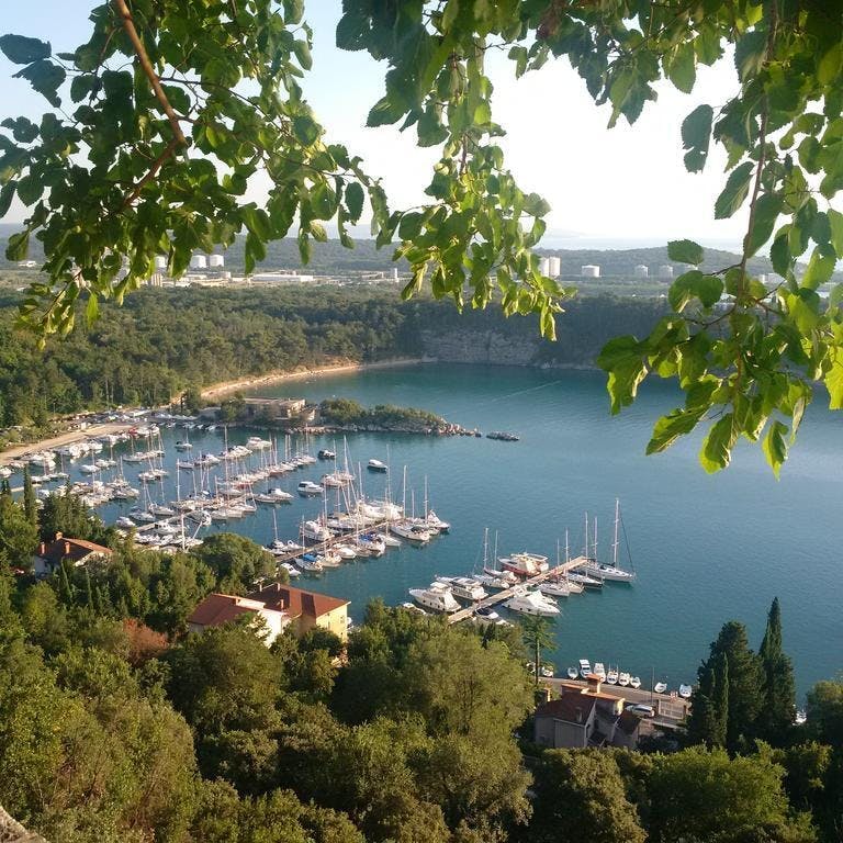 Hoteli Omišalj - Hotel Adriatic - Početak i kraj ljeta na Krku
